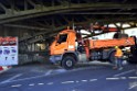 LKW blieb unter Bruecke haengen Koeln Deutz Deutz Muelheimerstr P155